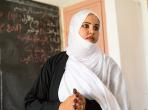 A third year student at ENI-NKTT (L'Ecole Normale des Instituteurs de Nouakchott) teaches a fourth grade Arabic class at Ecole Annexe primary school; Nouakchott, Mauritania. Credit GPE/Kelley Lynch